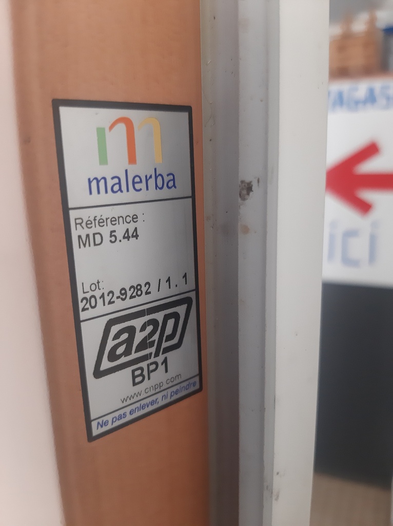 Bloc Porte métallique palière intérieur A2P BP1