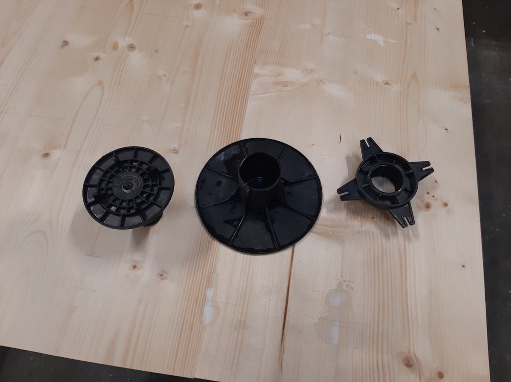 PLOT réglable de terrasse 105 à 170 mm