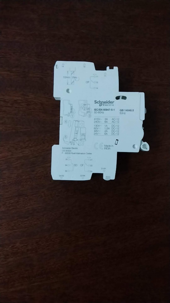 iOF-SD+OF Acti9 Schneider double contact OF ou signal-défaut 240...415VCA 24...130VCC