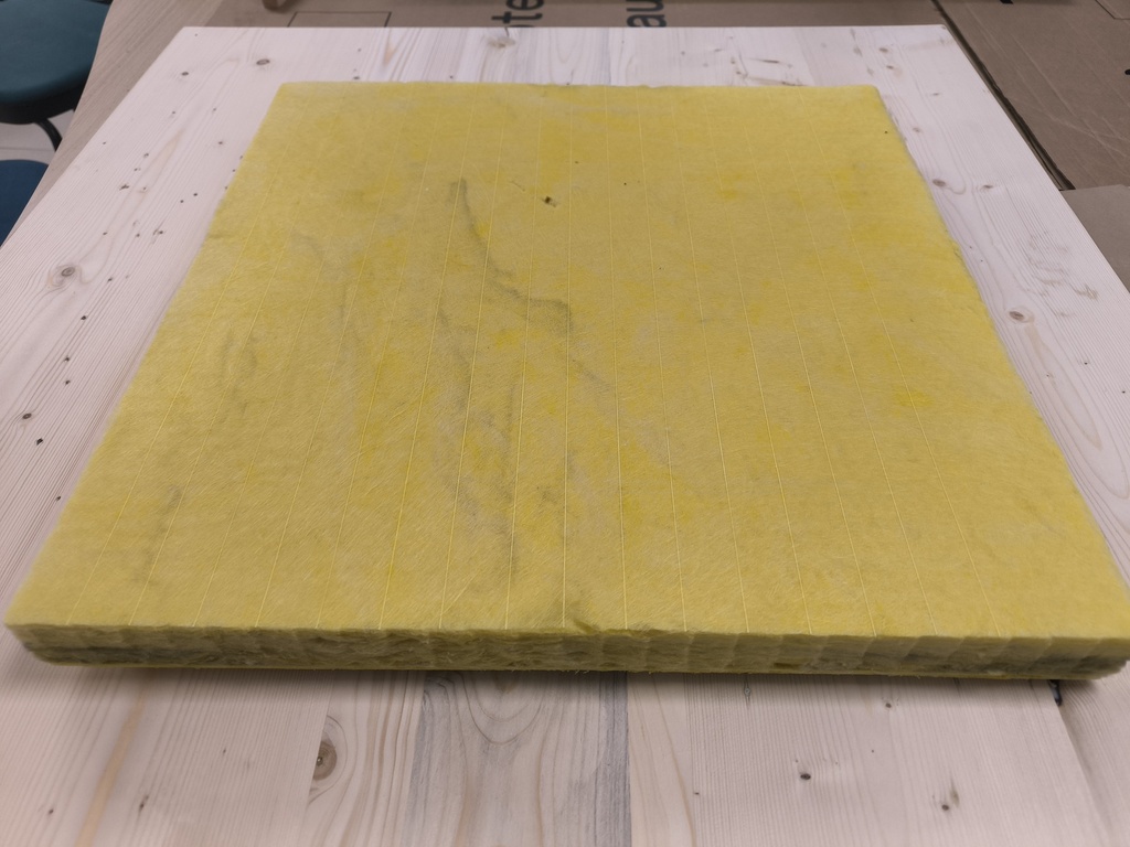 Dalle faux-plafond 60 x 60 (laine de verre rigide 50 mm)