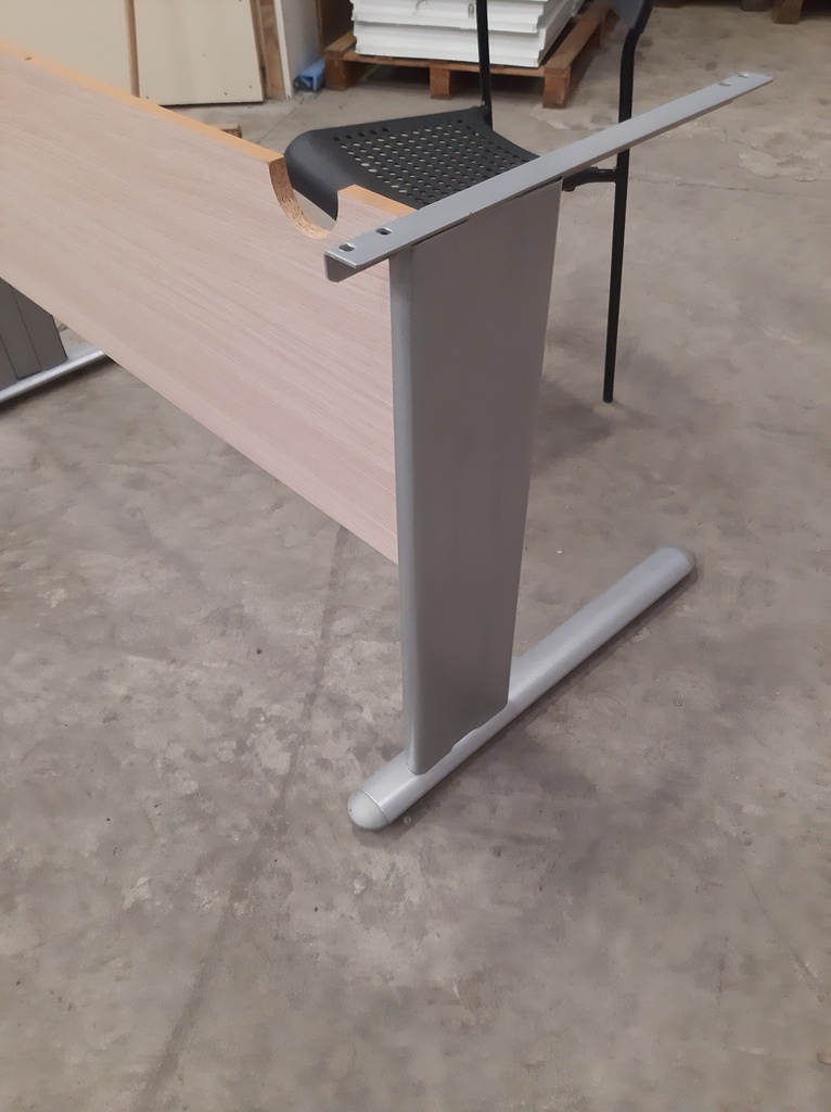 Piètement bureau + voile de fond (l'ensemble) (111 cm)