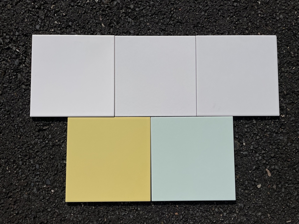 PETIT CARRÉ DE FAÏENCE