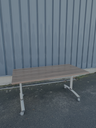 BUREAU SUR ROULETTES