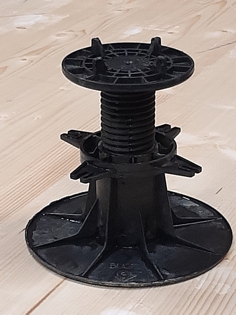 PLOT réglable de terrasse 105 à 170 mm