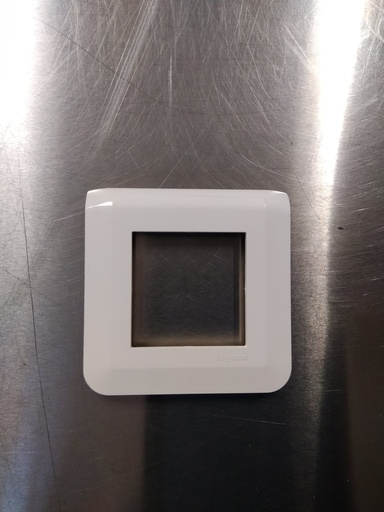 Plaque de finition 1 module type mosaïc 078802L